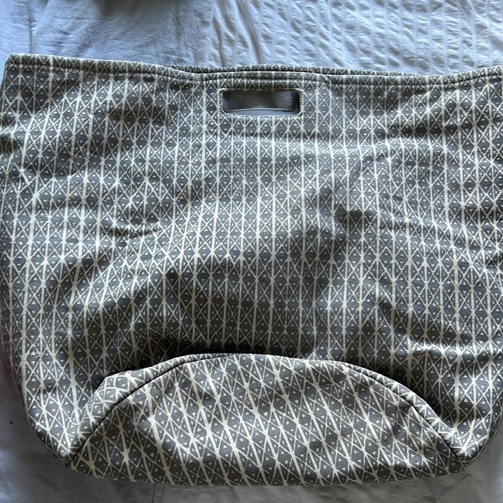 MANAOLA LAUNDRY BAG